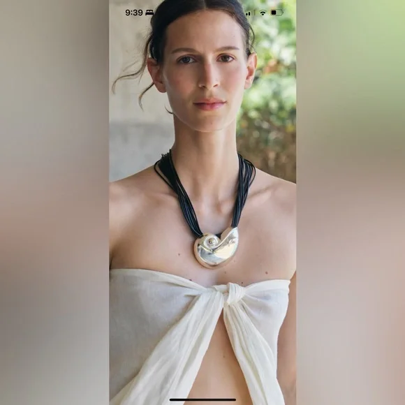 Some 2 bubbles on silver surface Snail shell rope necklace Zara lot #1 - Picture 4 of 14